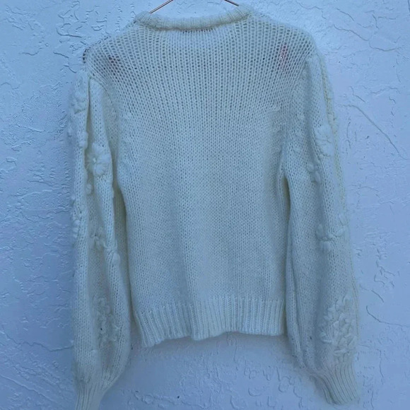 Zara Womens Embroidered Applique Floral Balloon Sleeve Sweater White Sz Medium - Picture 9 of 10